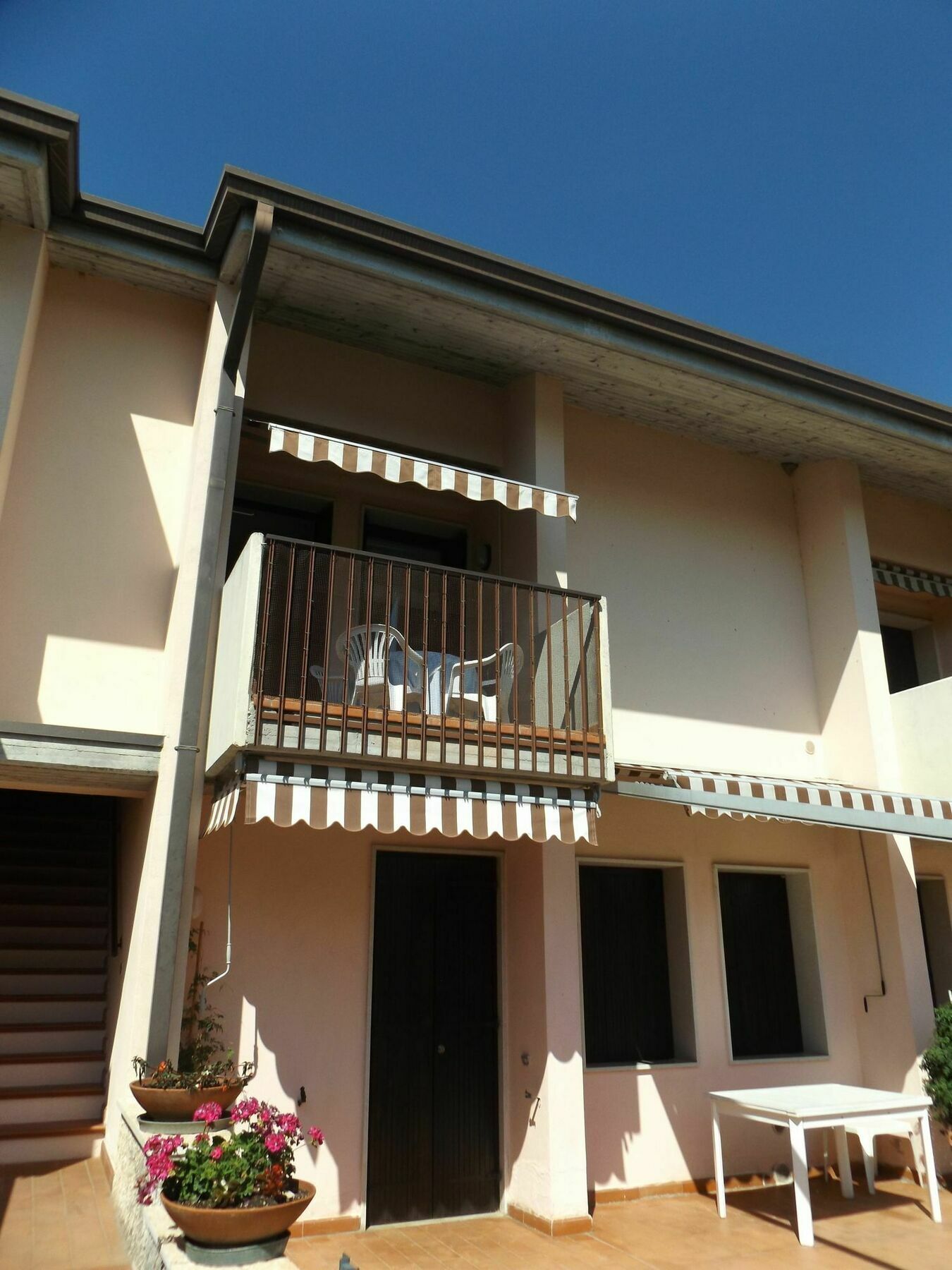 Residenza Riviera Degli Olivi Apartment Torri Del Benaco Bagian luar foto